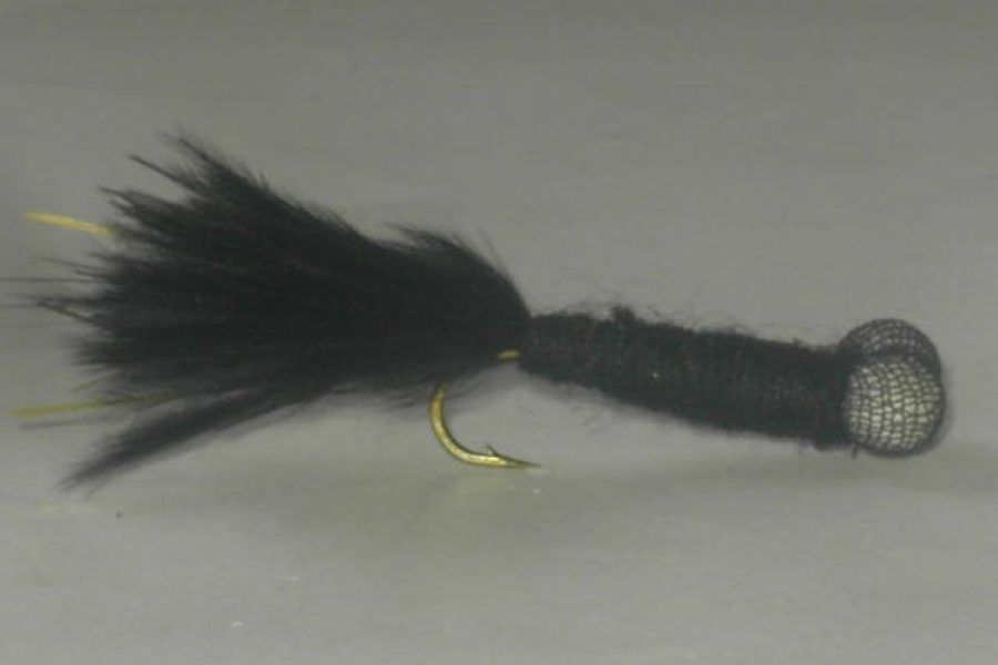 La Black streamer fly