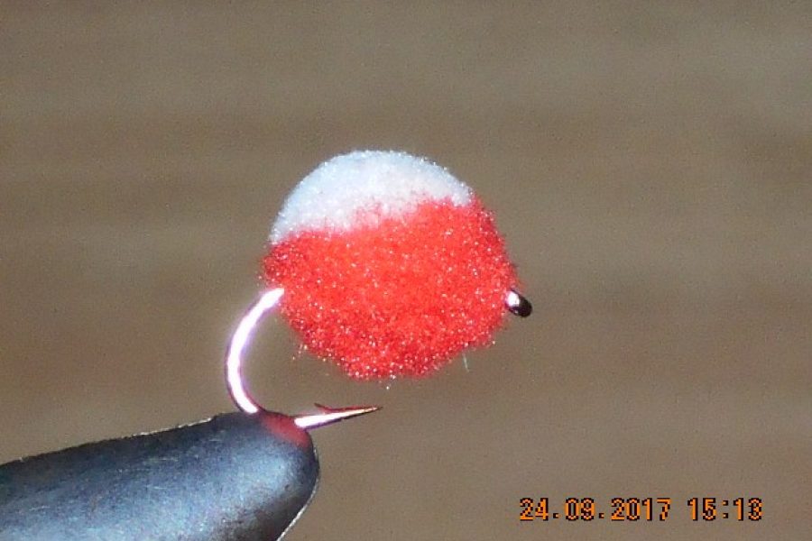 Egg fly red & white