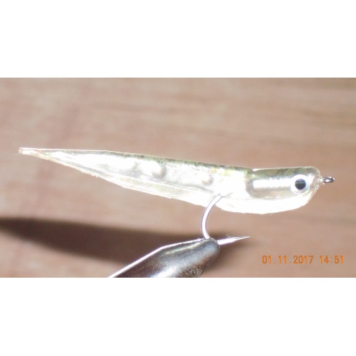 Gummy minnow pearl natural