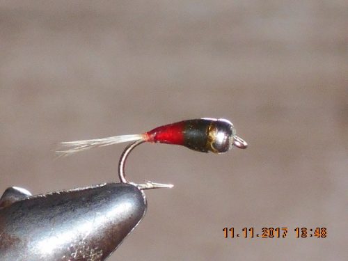 Perdigones Red Black fishing Fly