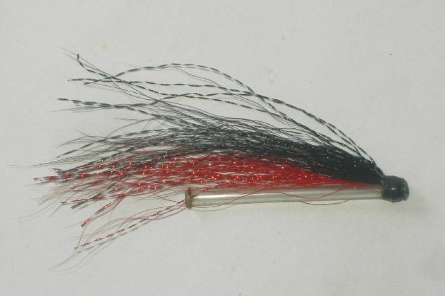 Tube fly 22