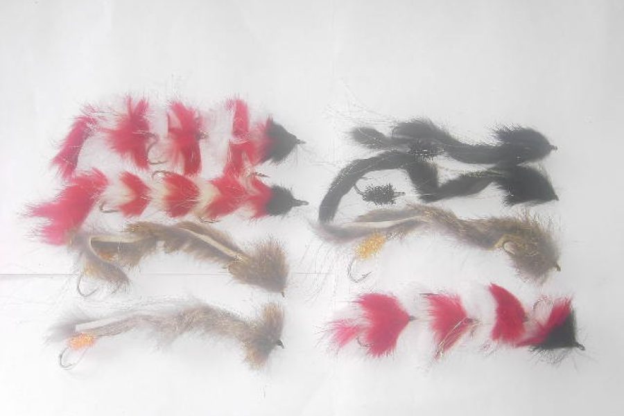 25 Assorted tandem pike flies