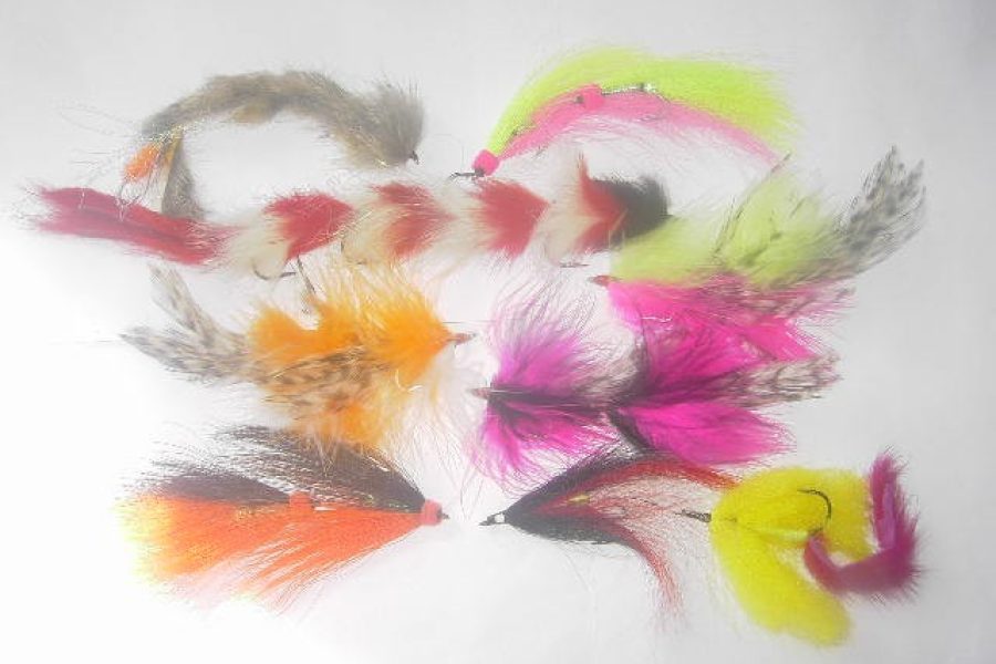 50 assorted tandem pike flies