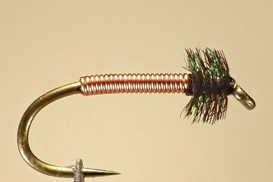 Brassie fishing fly pattern