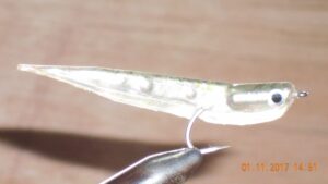 Gummy minnow pearl natural fly